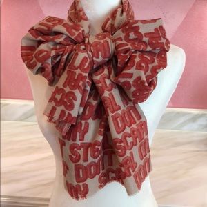 Yarnz Cashmere&Wool Don’t Steal my Scarf Scarf